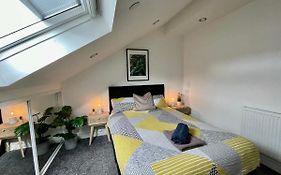 Spacious 1 Bed Apartment In The City Centre